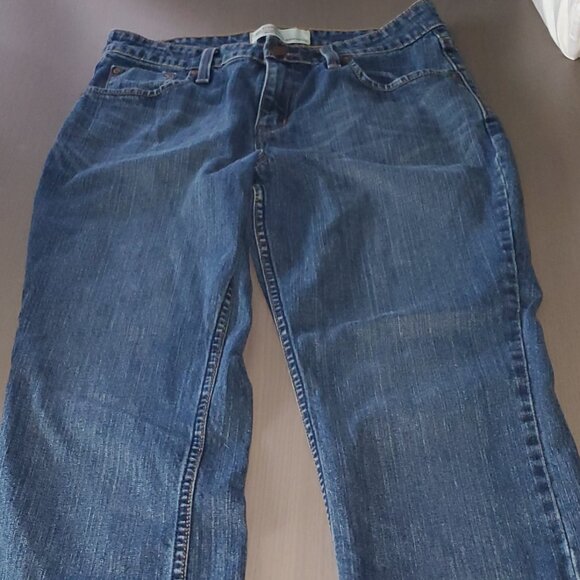 Levi's Signature Mid Rise Bootcut - Picture 2 of 9